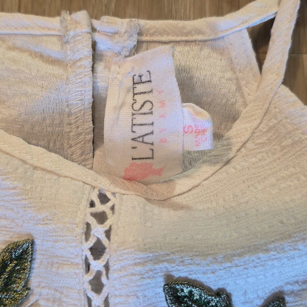 Clothing Lot Bundle Bulk #38 - Picture 8 of 17